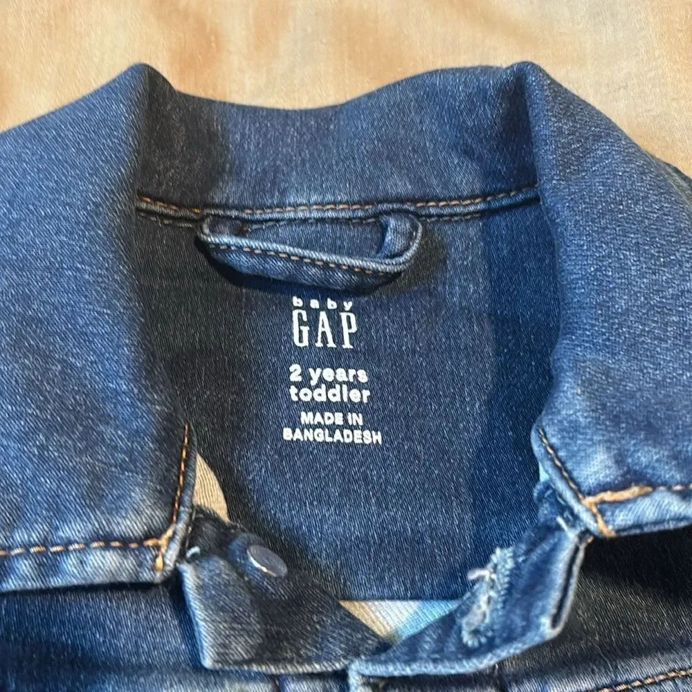 Baby gap jean jacket - Picture 2 of 4